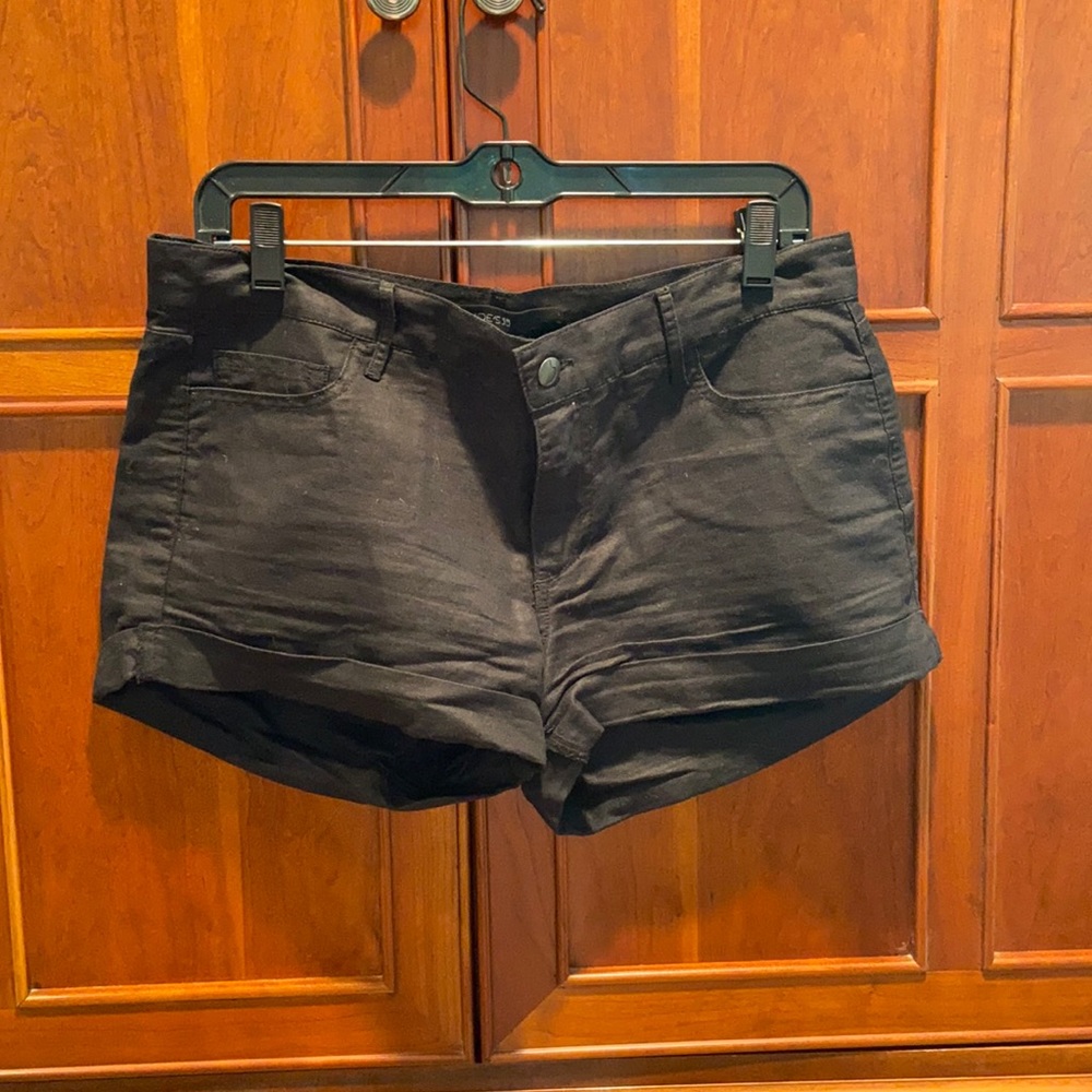 Joe’s Black Linen/Cotton Shorts